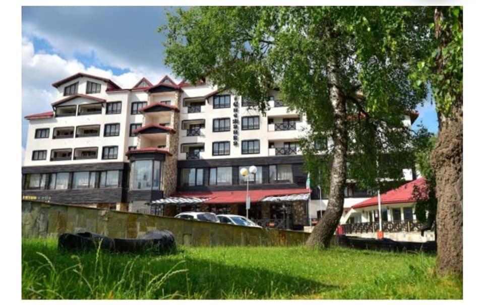Apartment 428A in Hotel Snezhanka, Pamporovo Kültér fotó